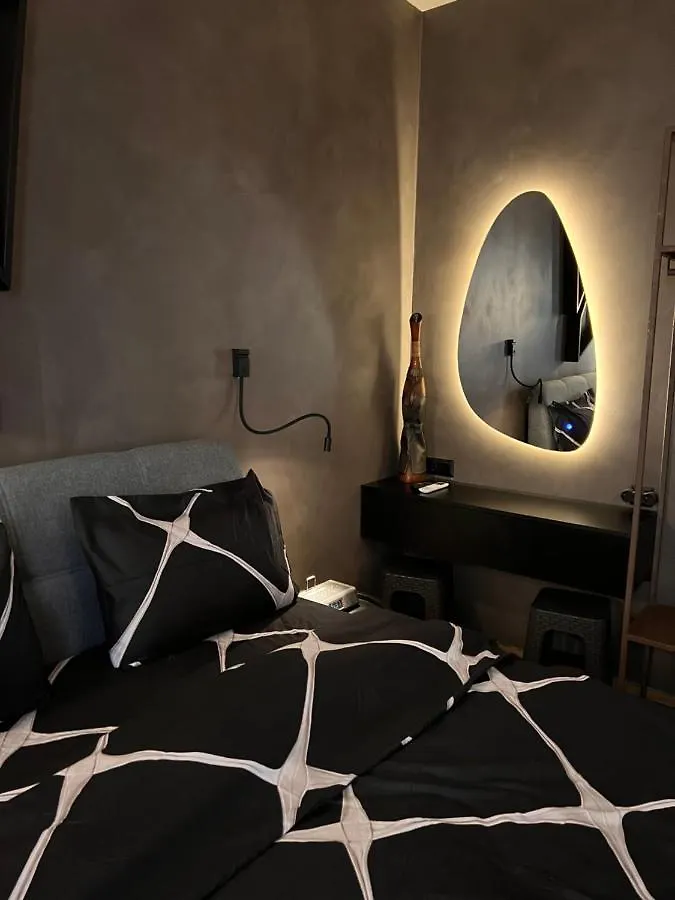 Room 11 Aristotelous Thessaloniki And-Mykonos 0*,  Greece